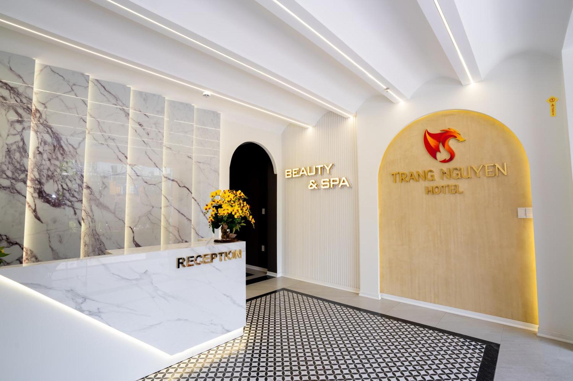 Trang Nguyen Hue Hotel Extérieur photo