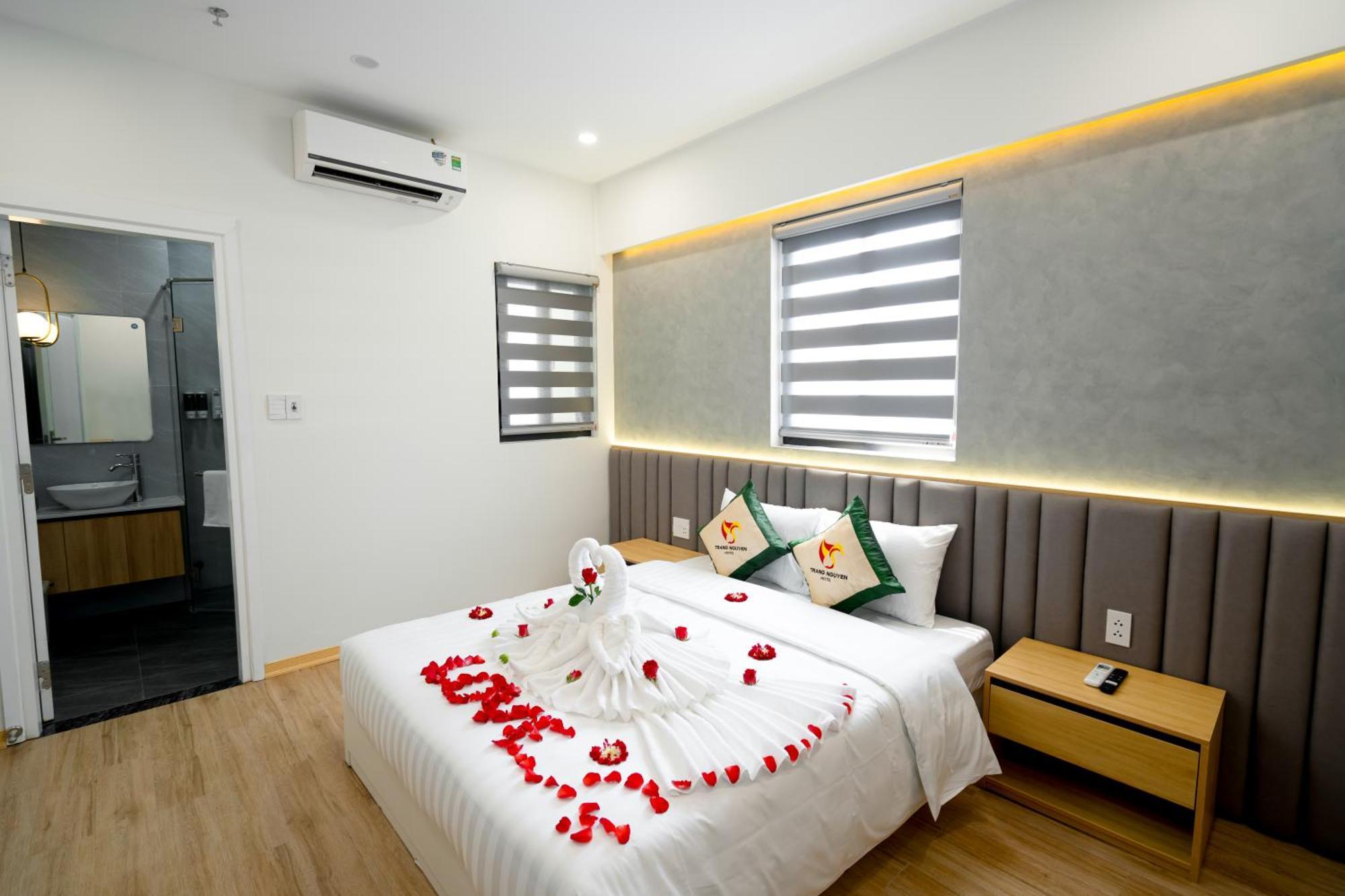 Trang Nguyen Hue Hotel Extérieur photo