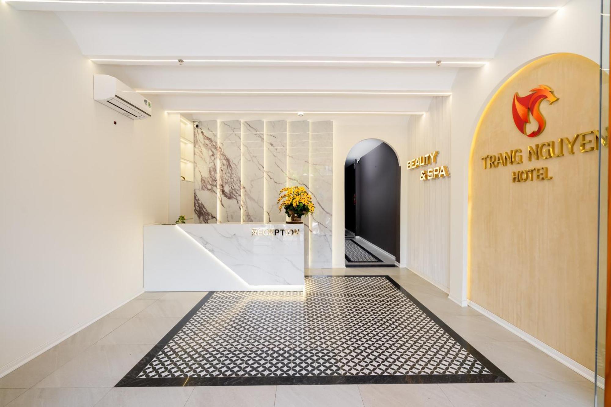 Trang Nguyen Hue Hotel Extérieur photo